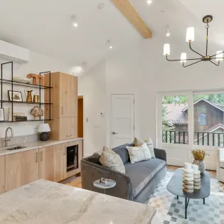 2.06 living room mears station a telluride  18 