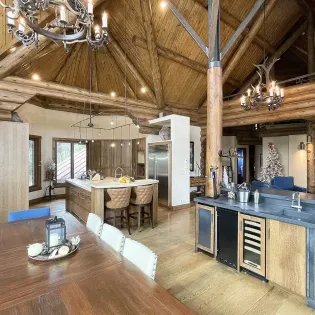 2.06 telluride alpen ridge dining area 2