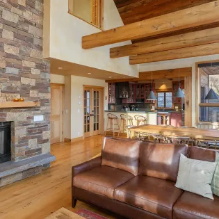 2.06 telluride solstice living room