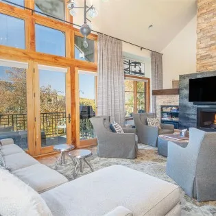 aspen ridge mountain village living room