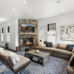 2.1 first chair oak telluride living room7