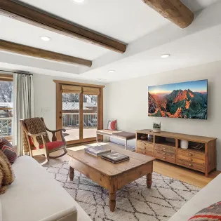 2.1 sky house telluride living room 2