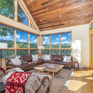 2.2 solstice ridge telluride living room1