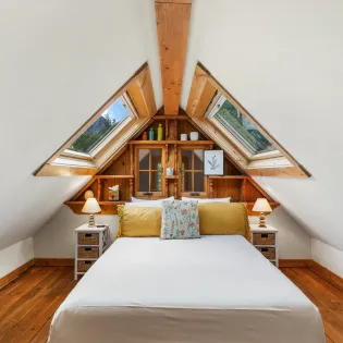 2.4 telluride town charm primary bedroom wide