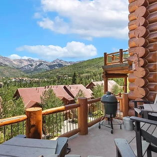 2.7 tristant 115 mountain village living room deck3