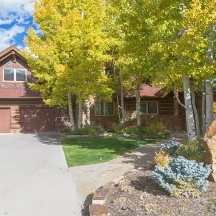 26.00 evergreen telluride exterior drone front