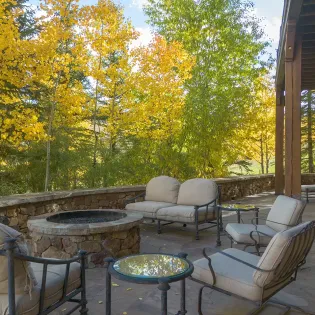 27.05 evergreen telluride exterior back patio