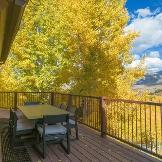 29.04 evergreen telluride exterior deck