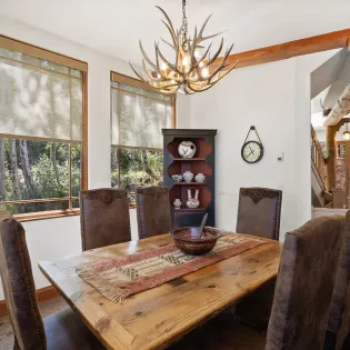 3.0 dining room pine meadows 138 