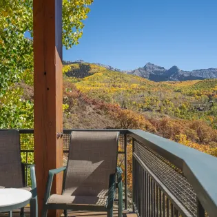 3.0 telluride celectial peaks deck off living room