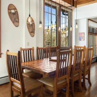 3.01 telluride panoramic peaks dining room