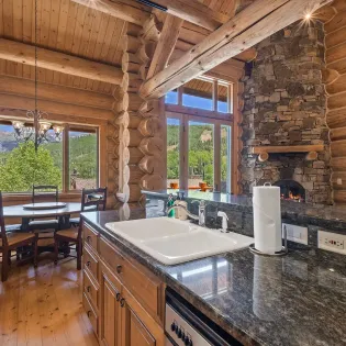 3.02 tristant 108 telluride kitchen