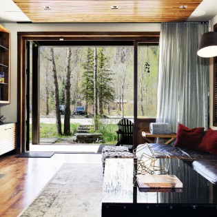 telluride parkside retreat livingroom deck