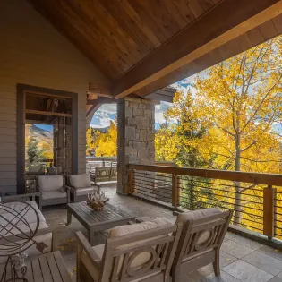 3.05 telluride saison cinq patio