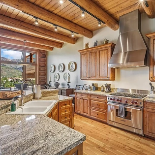 3.2 tristant 115 mountain village kitchen3