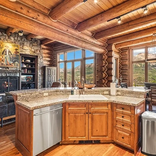 3.3 tristant 115 mountain village kitchen4