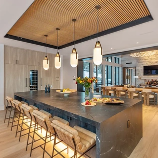 3.9 telluride lone star lodge kitchen island angle