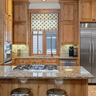 4.0 first light telluride kitchen2