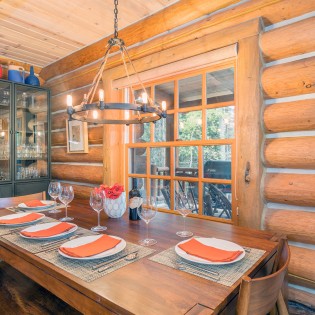 mountain village vacation rental yellowbrick cabin dining