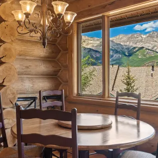 4.0 tristant 108 telluride dining room