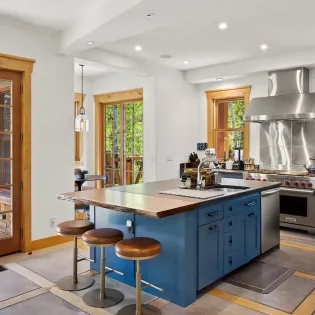 4.01 telluride golden knoll kitchen 