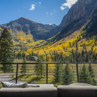 4.02 telluride brial veil retreat patio off living room