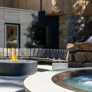4.03 galloping goose chalet telluride hot tub firepit1