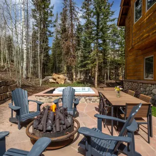 4.03 mountain tranquility telluride patio firepit2