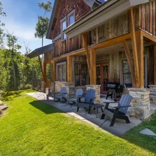 4.03 telluride golden knoll back exteriors patio outside dining 