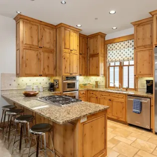 4.1 first light telluride kitchen1