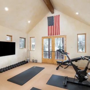 4.2 mountain village vacation rental satisfaction gym2