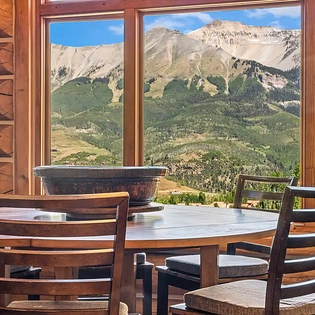 4.2 tristant 115 mountain village dining room3