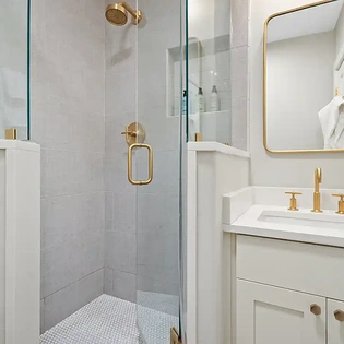 4.3 gold belt telluride guest bath