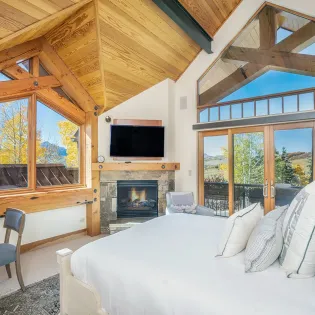 5.0 telluride celestial peaks guest one