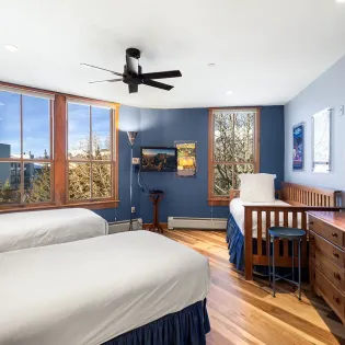 5.0 telluride panoramic peaks bunk room