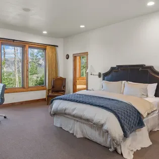 5.0 telluride stone timber guest room one