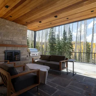 5.0 telluride the summit deck view