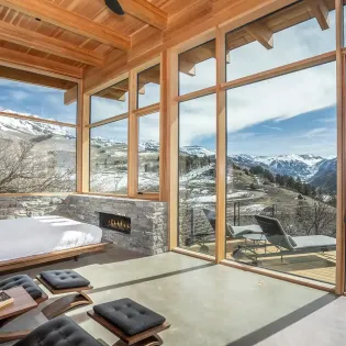 5.0 the lookout telluride primary suite1