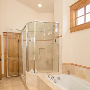 5.01 primary bathroom telemark b telluride   13 
