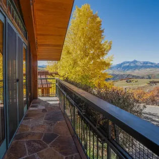 5.01 telluride celestial peaks balcony