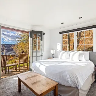 5.01 telluride sunlit snow primary