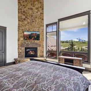 5.04 telluride knolltop retreat primary suite 