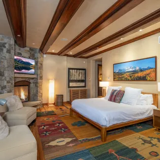 5.1 see forever 121 telluride primary suite2 edit