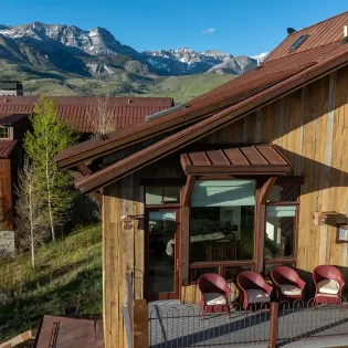 5.10 telluride knolltop retreat balcony 