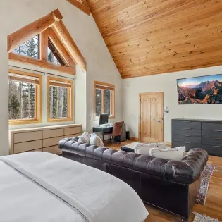 5.2 mountain tranquility telluride primary suite 3