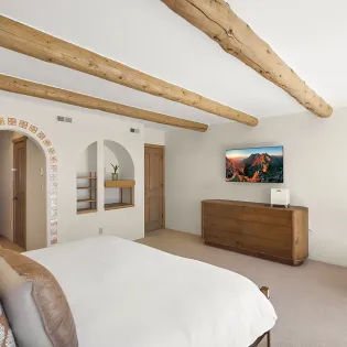 5.3 sky house telluride primary suite 4