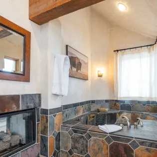 5.4 mountain village vacation rental satisfaction primary suite bathroom1