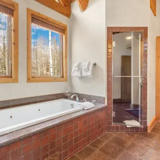 5.5 mountain tranquility telluride 32