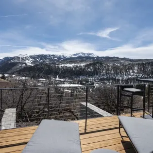 5.5 the lookout telluride primary suite balcony3