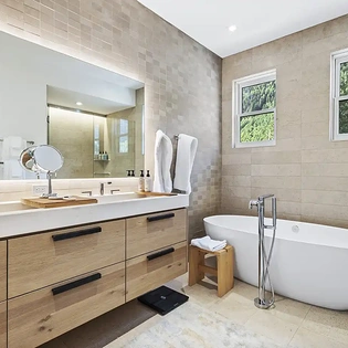 5.7 telluride alpenblick bathroom4 1